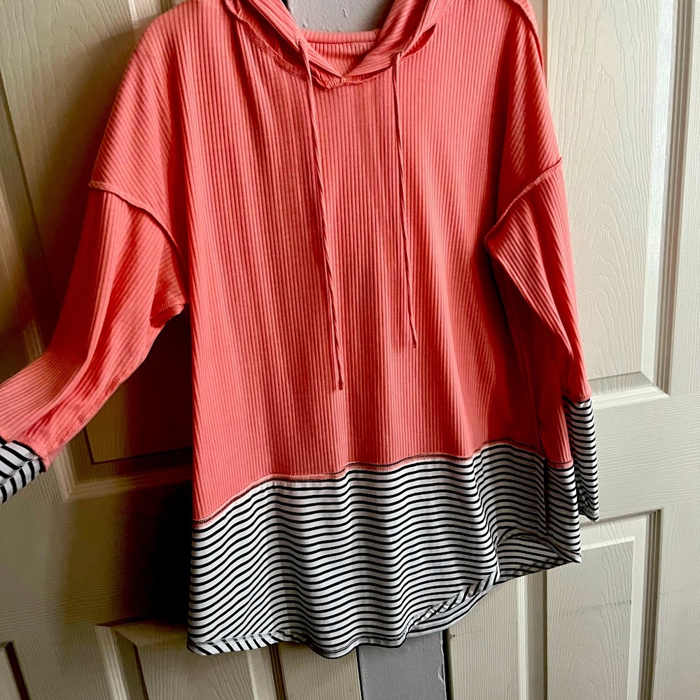 Light long sleeve top 🌸